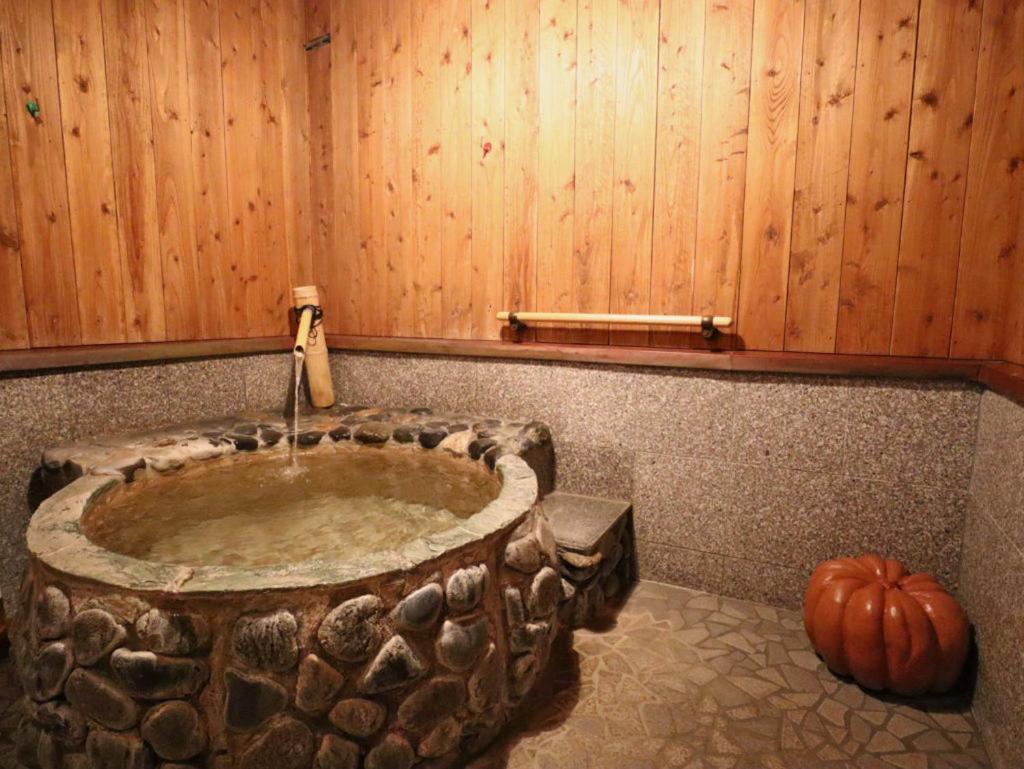 Ban-Ya Hot Spring Inn Yufu Exterior photo