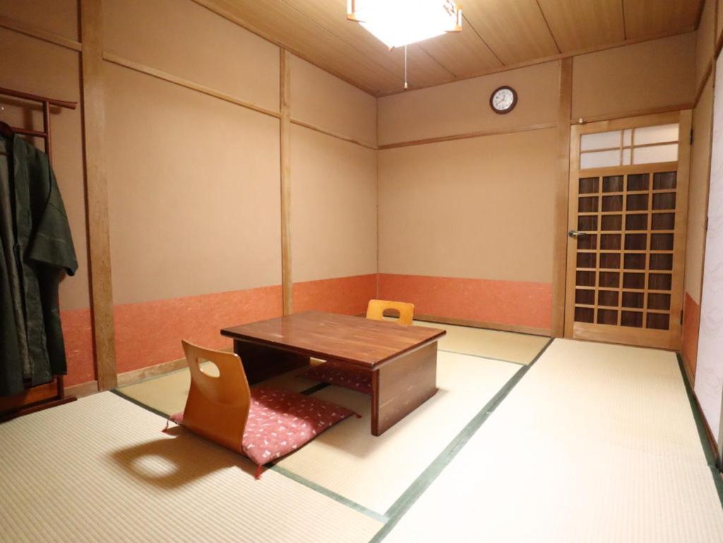 Ban-Ya Hot Spring Inn Yufu Exterior photo