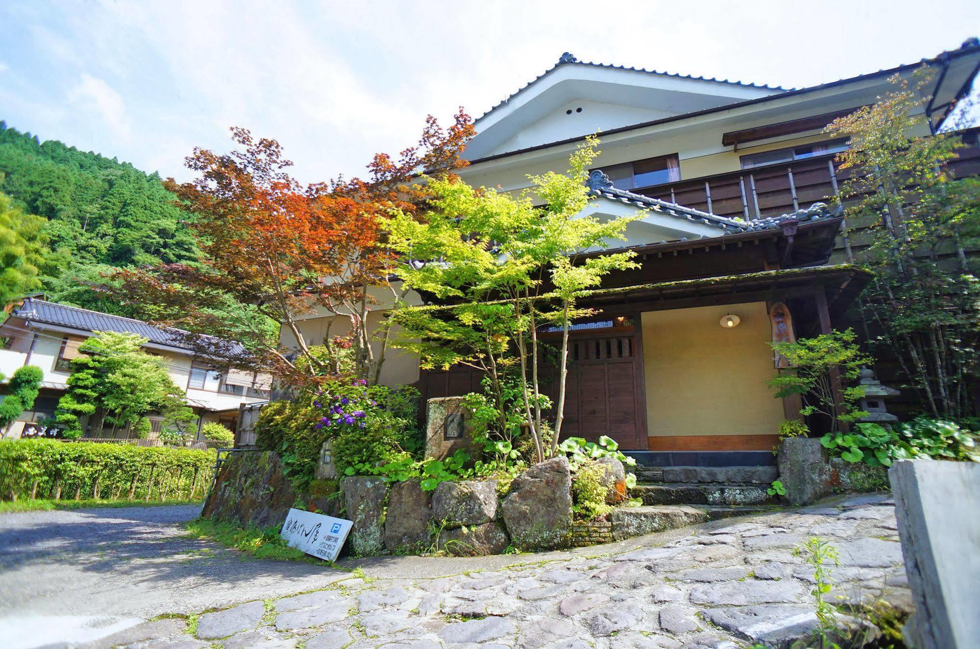 Ban-Ya Hot Spring Inn Yufu Exterior photo